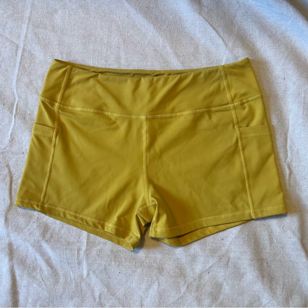 Born Primitive Rise & Grind Booty Short Sz. Large